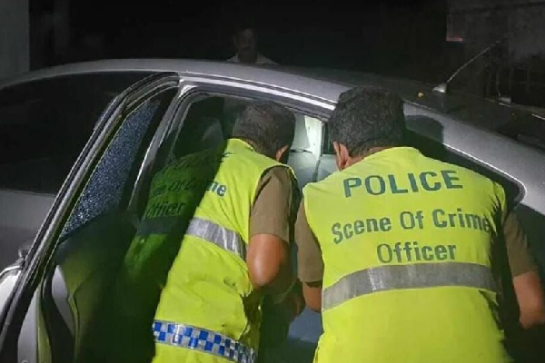 களுத்துறையில் கோர விபத்திற்கு உள்ளான மோட்டார் சைக்கிள் : இளைஞர் பலி | Youth Dies In Kalutara Road Accident