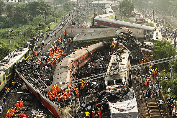 உலகை உலுக்கிய ஒடிசா ரயில் விபத்து; மூன்று ஊழியர்கள் கைது | Odisha Train Accident Three Employees Arrested
