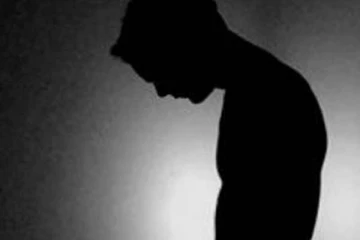 பிறப்புறுப்பில் கரண்ட் ஷாக் - போலீஸ் மீது பட்டியலின இளைஞர் பகீர் புகார்!