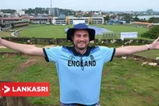 இலங்கையில் நடைபெறும் கிரிக்கெட் போட்டியை காண 10 மாதம் காத்திருந்த இங்கிலாந்து ரசிகருக்கு ஏற்பட்ட ஏமாற்றம்