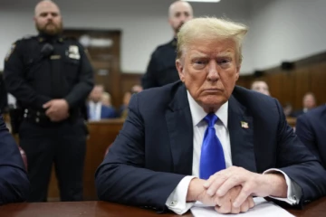 ட்ரம்ப்பின் வரி விதிப்பு ; உச்சநீதிமன்றம் பிறப்பித்த உத்தரவு