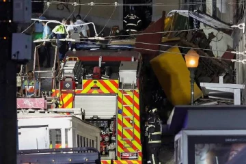 கேபிள் கார் தடம் புரண்டு கோர விபத்து - 15 பேர் பலி; 18 பேர் காயம்!