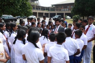 இலங்கை நாடாளுமன்ற வரலாற்றில் இதுவே முதல் முறை!