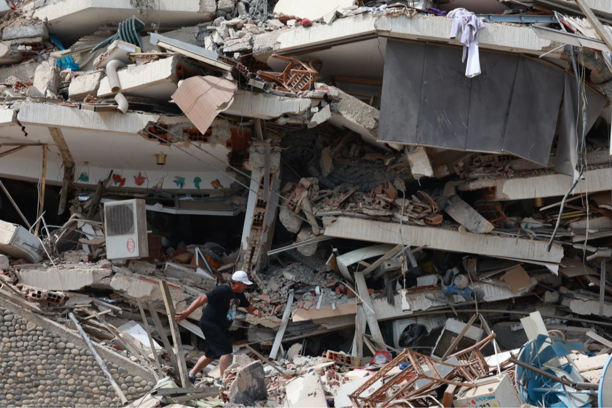 வெனிசுலாவில் எரிபொருள் இல்லாததால் மீட்புப் பணிகள் முடக்கம் | Venezuela Earthquake Search Rescue
