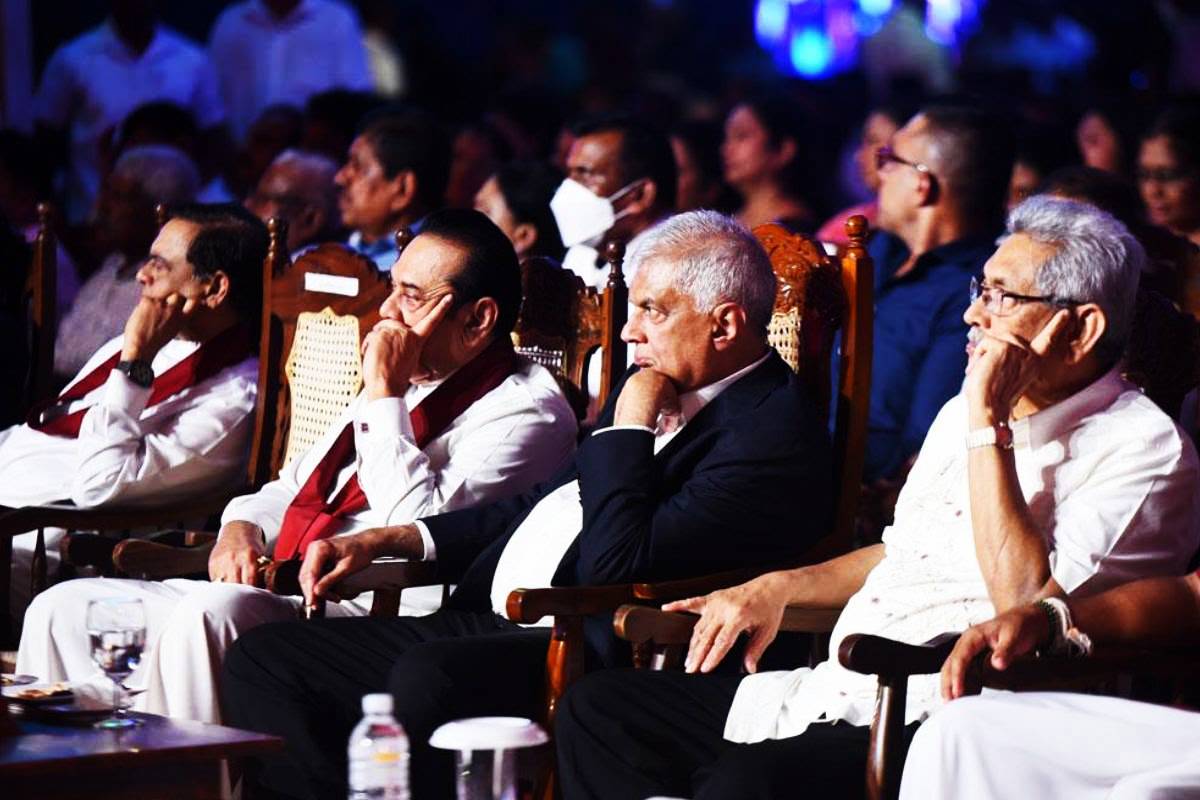 ஊழல்வாதிகளை காப்பாற்ற திட்டமிடும் ரணில்: அரசாங்கத்தை திசை திருப்ப சதி...! | Ranil Creating Panic To Save Corrupts