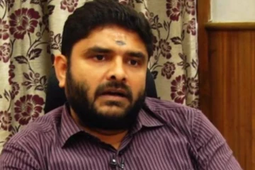 சென்னை மாநகராட்சி ஆணையர் பிரகாஷ் அதிரடியாக இடமாற்றம்!