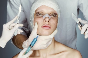 ප්ලාස්ටික් සැත්කම් සහ භෞතචිකිත්සාව.