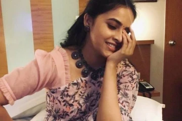 இரவு பார்ட்டியில் தலைக்கேரிய போதை!! 5 வருடம் வாய்ப்பில்லாமல் காணாமல் போன நடிகை ஸ்ரீ திவ்யா