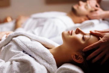 ஆணுக்கு ஆண் தான் மசாஜ் செய்யணும்; நோ..நெவர் - உத்தரவிட்ட உயர் நீதிமன்றம்