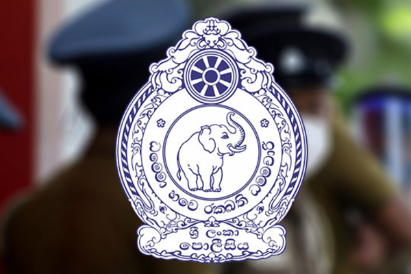 வவுனியாவில் பெண் கழுத்தறுத்து கொலை.. கணவன் கைது | Husband Arrested Strangulation A Woman In Vavuniya வவுனியாவில் பெண் கழுத்தறுத்து கொலை.. கணவன் கைது | Husband Arrested Strangulation A Woman In Vavuniya