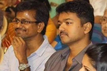 அசிங்கப்படுத்தி வேண்டாம் என ஒதுக்கிய விஜய்? பட்டதெல்லாம் போதும்! இளம்நடிகர் பக்கம் திரும்பிய இயக்குநர்