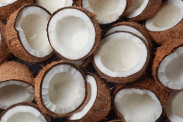 இலங்கையில் வீழ்ச்சியடையும் தேங்காய் விலை; மக்கள் மகிழ்ச்சி