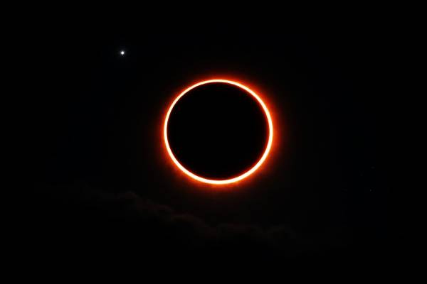 நாளை நிகழவுள்ள அபூர்வ நெருப்பு வளைய சூரிய கிரகணம்! | Solar Eclipse February 17 2026 Time Visibility