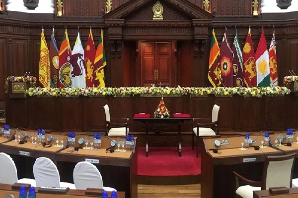 அரசாங்கத்துடன் இணைபவர்களுக்கு அமைச்சுப் பதவிகள் தயார் | Ministerial Posts Ready Those Joining Government