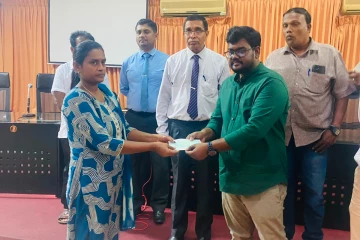 போதை கலாச்சாரத் தொடர்புடையவர்களை வீட்டிற்கு அனுப்ப வேண்டும் - கந்திசாமி பிரபு எம்.பி விசனம்