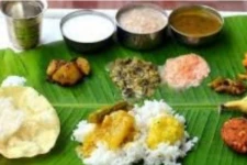 ஒரு ரூபாய்க்கு மதிய உணவு வழங்கும் உன்னதமான உணவகம்