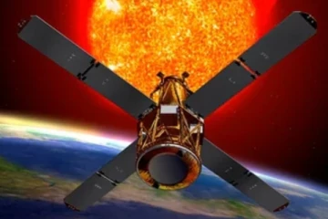 චන්ද්‍රිකාවක් හෙට පෘථිවියට කඩාවැටේ - නාසා වෙතින් දැනුම්දීමක්..