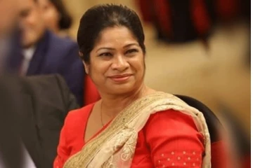 දූෂිත ක්රියාකලාපය හේතුවෙන් අප්රසාදයට පත් වෙළෙඳ අමාත්යාංශ ලේකම්වරිය වහාම ක්රියාත්මක වන පරිදි ඉවතට