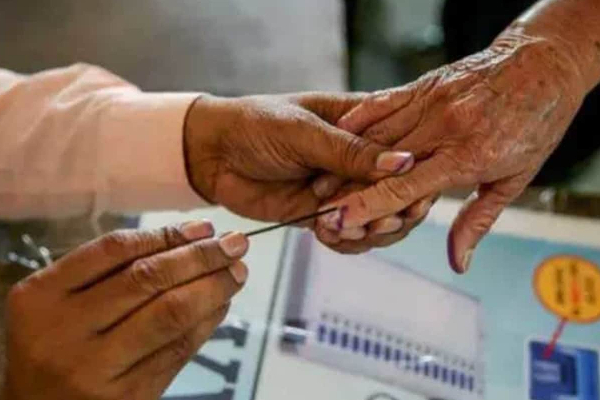 “கொலம்பஸ் கொலம்பஸ் விட்டாச்சு லீவு ’’  :  வாக்குப்பதிவு நாளான்று விடுப்பு வழங்க தமிழக அரசு உத்தரவு - தமிழ்நாடு