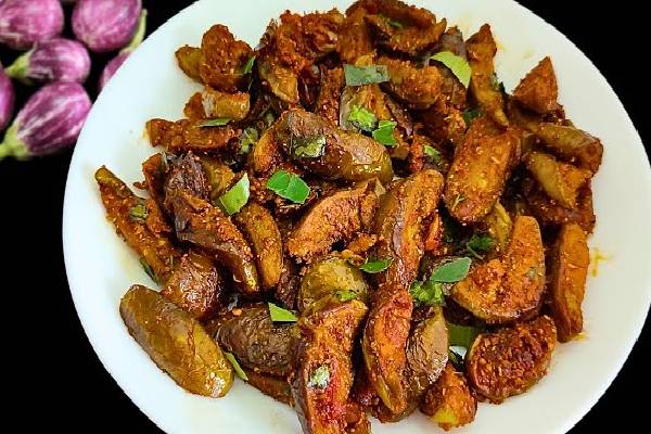 உடல் எடையை கட்டுக்குள் வைக்கும் பொடி கத்தரிக்காய் பொரியல்... எப்படி செய்வது? | Medicinal Benefits Of Brinjal And Tasty Fry Recipe உடல் எடையை கட்டுக்குள் வைக்கும் பொடி கத்தரிக்காய் பொரியல்... எப்படி செய்வது? | Medicinal Benefits Of Brinjal And Tasty Fry Recipe