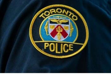 ரொறன்ரோவில் இடம்பெற்ற கத்திக்குத்து தாக்குதலில் ஒருவர் பலி