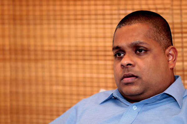 மூன்று கோடி ரூபா ஏப்பம்விட்ட முன்னாள் அமைச்சர் தலைமறைவு | Sajin Vaz Absconding After Failing To Pay