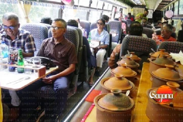 ‘Bustaurant’ නව සුඛෝපභෝගී බස් රථයක් එළිදක්වයි