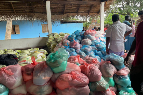 ஈழத்தின் பிரசித்தி பெற்ற திருமுறிகண்டி ஆலயத்தின் பெருந்தன்மையான செயல் | Murikandy Pillayar Provided Relief Worth 4 Million ஈழத்தின் பிரசித்தி பெற்ற திருமுறிகண்டி ஆலயத்தின் பெருந்தன்மையான செயல் | Murikandy Pillayar Provided Relief Worth 4 Million