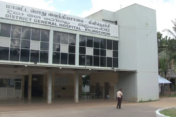 13 சிறார்கள் வைத்தியசாலையில் அனுமதி