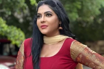 புதிய ஹேர் ஸ்டைலில் சீரியல் நடிகை போட்ட ஆட்டம்