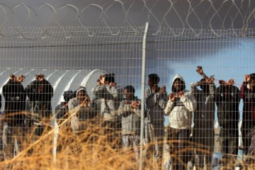 அகதிகளை காலவரையின்றி சிறைப்படுத்த அவுஸ்திரேலியாவில் புதிய சட்டம்