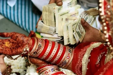 வரதட்சணையால் நின்றுப்போன திருமணம்: கைது செய்யப்பட்ட மாப்பிள்ளை! எதற்காகத் தெரியுமா?