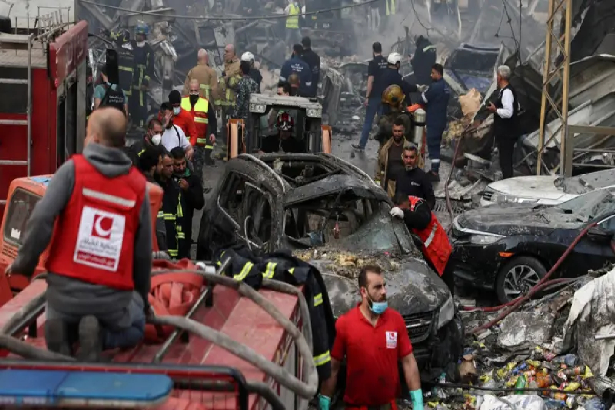 லெபனான் மீது இஸ்ரேல் மூர்க்கத்தனமாக வான்வழித்தாக்குதல் : பெருமளவானோர் பலி | Israel Launches Massive Airstrikes On Lebanon