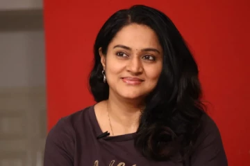 தனது இரண்டாம் இன்னிங்க்ஸை தொடங்கும் பழம்பெரும் நடிகை வினோதினி..ஞாபகம் இருக்கா இவரை?