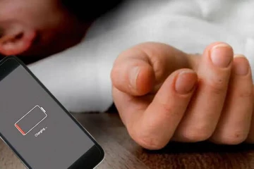 ஐந்து வயதுச் சிறுமியின் உயிரைப் பறித்த கையடக்க தொலைபேசி