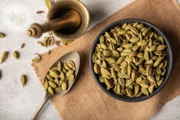 தினமும் 2 ஏலக்காய் மட்டும் சாப்பிடுங்க! உடலில் பல மாற்றத்தினை காணலாம்