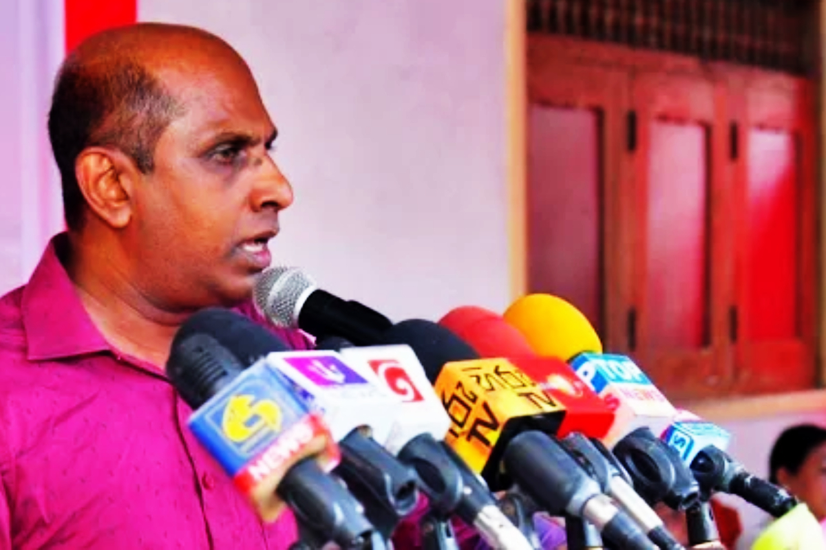 ஒற்றைக் கட்சி ஆட்சியை உருவாக்க NPP முயற்சி: மொட்டு தரப்பில் பகிரங்க குற்றச்சாட்டு | Slpp Alleges Npp Moving To One Party Rule ஒற்றைக் கட்சி ஆட்சியை உருவாக்க NPP முயற்சி: மொட்டு தரப்பில் பகிரங்க குற்றச்சாட்டு | Slpp Alleges Npp Moving To One Party Rule