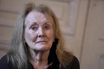 சில நாட்களுக்கு முன்பு நோபல் பரிசு பெற்ற பெண்மணி பிரான்ஸ் ஜனாதிபதிக்கு எதிராக ஆர்ப்பாட்டத்துக்கு அழைப்பு...