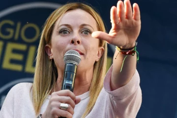 முதல் பெண் பிரதமராகிறார் மெலோனி!