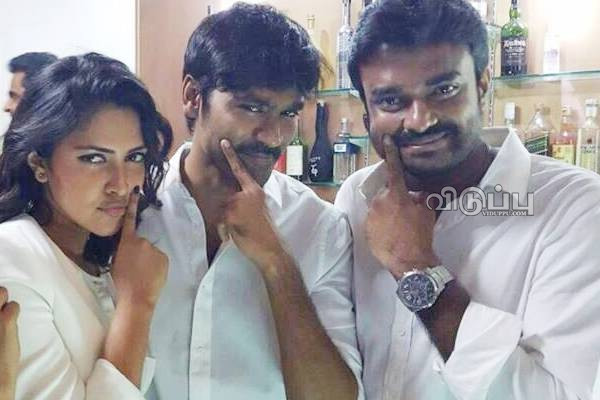 இரவு 12 மணிக்கு திருமணமான நடிகைக்கு போன் போட்டு பேசிய தனுஷ்!! விவாகரத்துக்கு காரணமே இதானாம்.. | Dhanush Is The Main Reason For Amala Paul Divorce