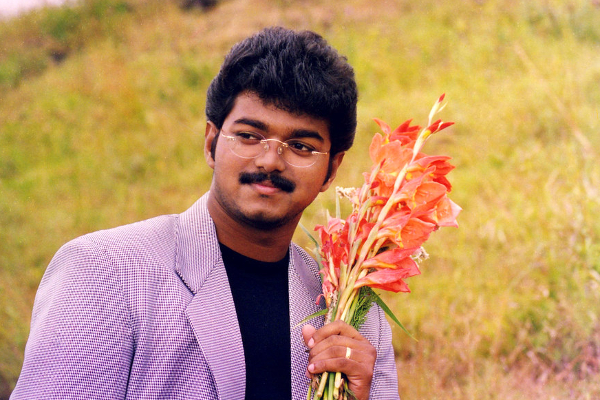 துள்ளாத மனமும் துள்ளும் படத்தின் மொத்த வசூல் இவ்வளவா..! எத்தனை கோடி தெரியுமா | Thullatha Manamum Thullum Movie Box Office