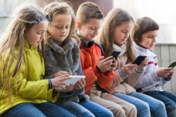 Depression ; சமூக ஊடக நிறுவனங்கள் மீது அமெரிக்காவின் NYC அதிரடி வழக்கு