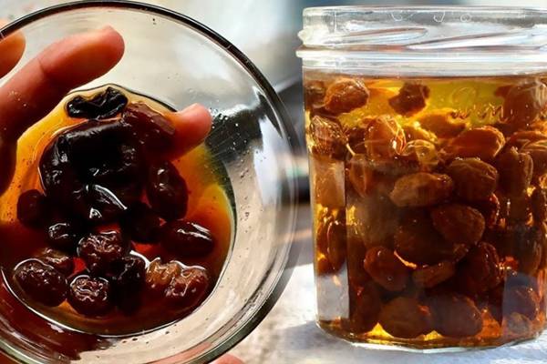 ஊற வைத்த உலர் திராட்சை தண்ணீர் குடிங்க... இந்த பிரச்சினைகள் கிட்டவே வராது | Is Raisin Water Good For The Heart