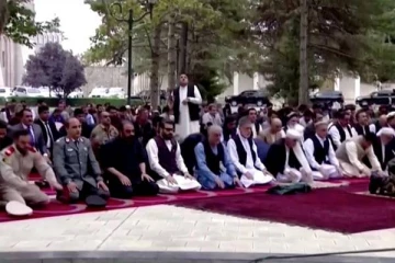 பக்ரீத் சிறப்பு தொழுகையில் பதற்றம்!