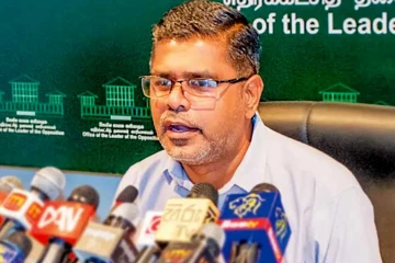 "සුරේෂ් සලේගේ බිරිඳ දකිද්දී මට හිජාස්ගේ ගැබිනි බිරිඳ මතක් වුණා" - මුජිබුර් රහ්මාන්ගෙන් ආන්දෝලනාත්මක හෙළිදරව්වක්