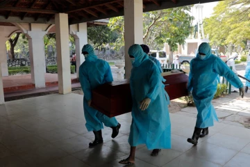 இலங்கையில் கோவிட் மரணங்கள் சடுதியாக உயர்வு!