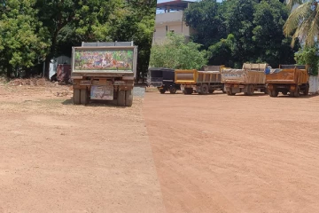 சட்டவிரோத மணல் அகழ்வில் ஈடுபட்ட 13 பேர் கைது