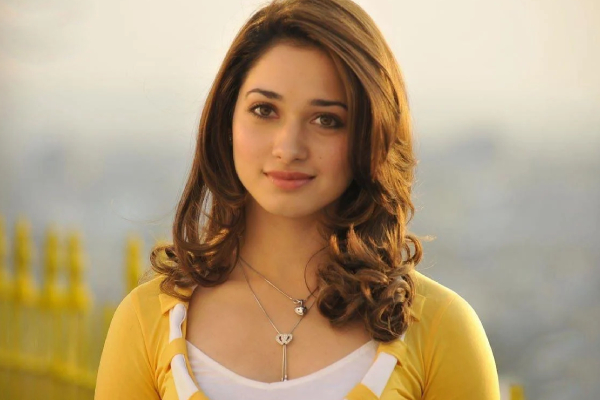 நடிகை தபுவை காதலிக்கிறேன்.. விஜய் வர்மாவின் காதலுக்கு முற்றுப்புள்ளி வைத்த தமன்னா | Tamannaah Loves Actress Tapu