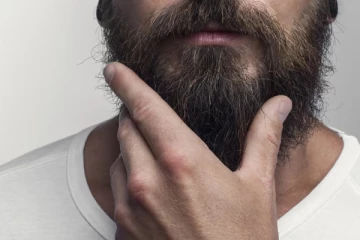 தாடி வைத்த ஆண்கள் தான் சிறந்த காதலர்களாம் - ஏன் தெரியுமா?