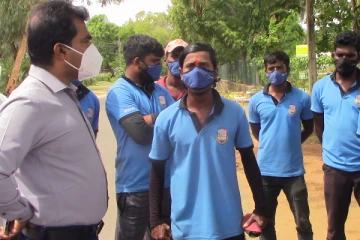 ஆர்ப்பாட்டத்தில் கலந்துகொள்ளவில்லையென பழிவாங்கப்பட்ட ஊழியர்கள்? மாநகர முதல்வரிடம் முறைப்பாடு